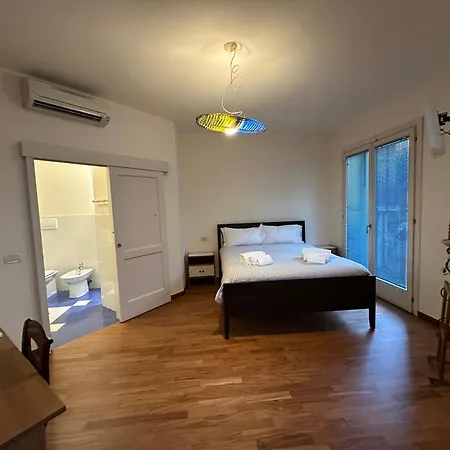 Πανσιόν & Breakfast Rondinelli