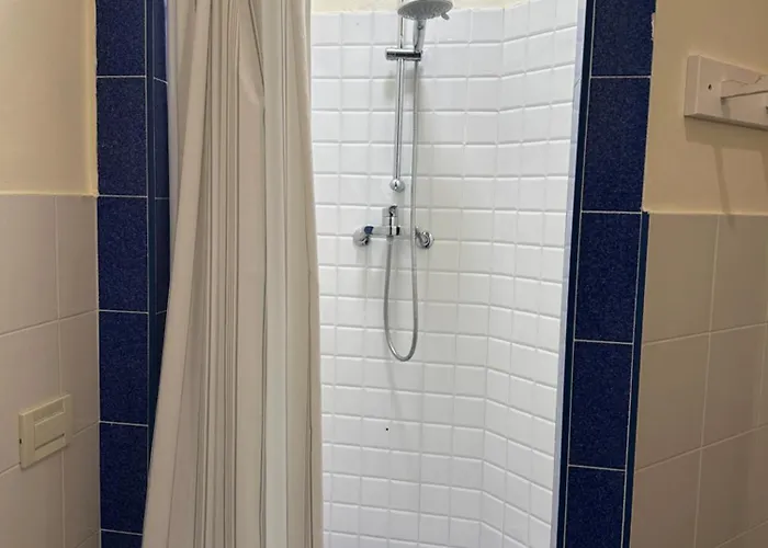 招待所 & Breakfast Rondinelli 3*