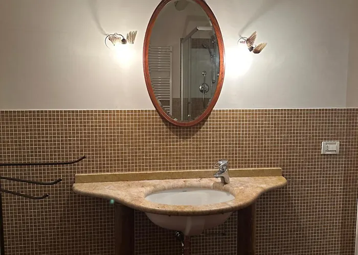 & Breakfast Rondinelli 3* Ραβένα